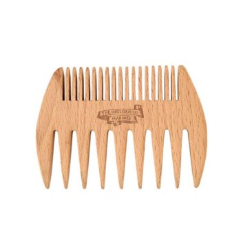 pettine-per-barba-baffi-e-capelli-in-legno